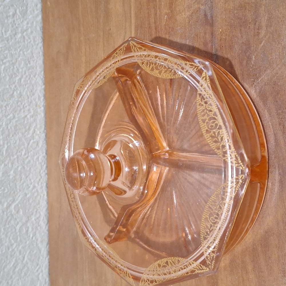 Vintage Depression era pink glass Retro Candy dish With Lid